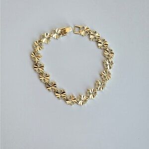 Gold-Plated Flower Bracelet.